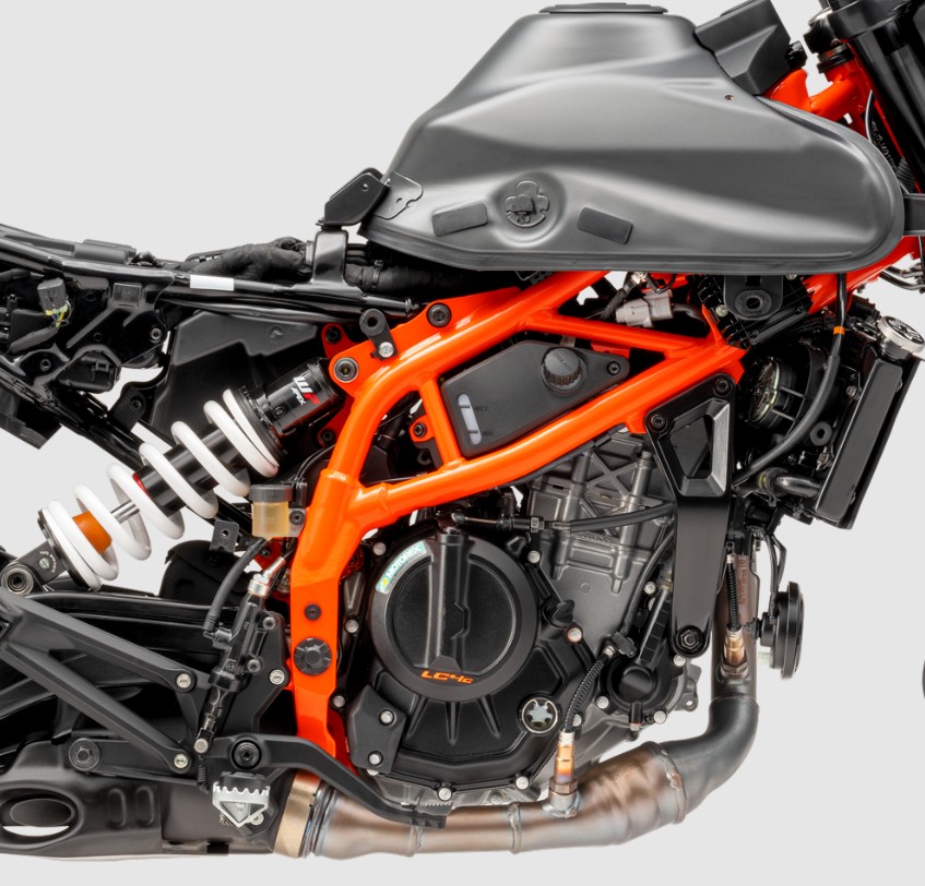 KTM 390 SMC R Engine