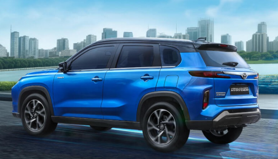 Toyota Hyryder 7-Seater