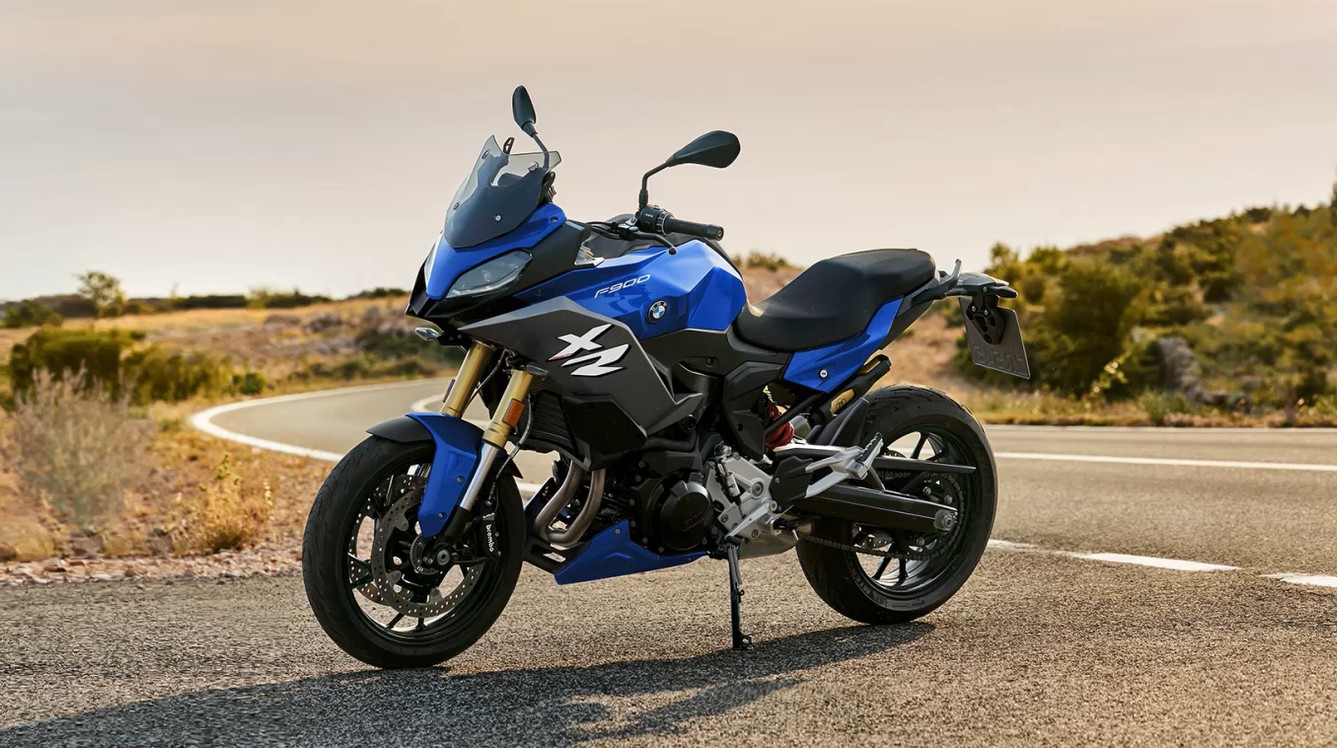 BMW F 900 XR Pro Price, Specification