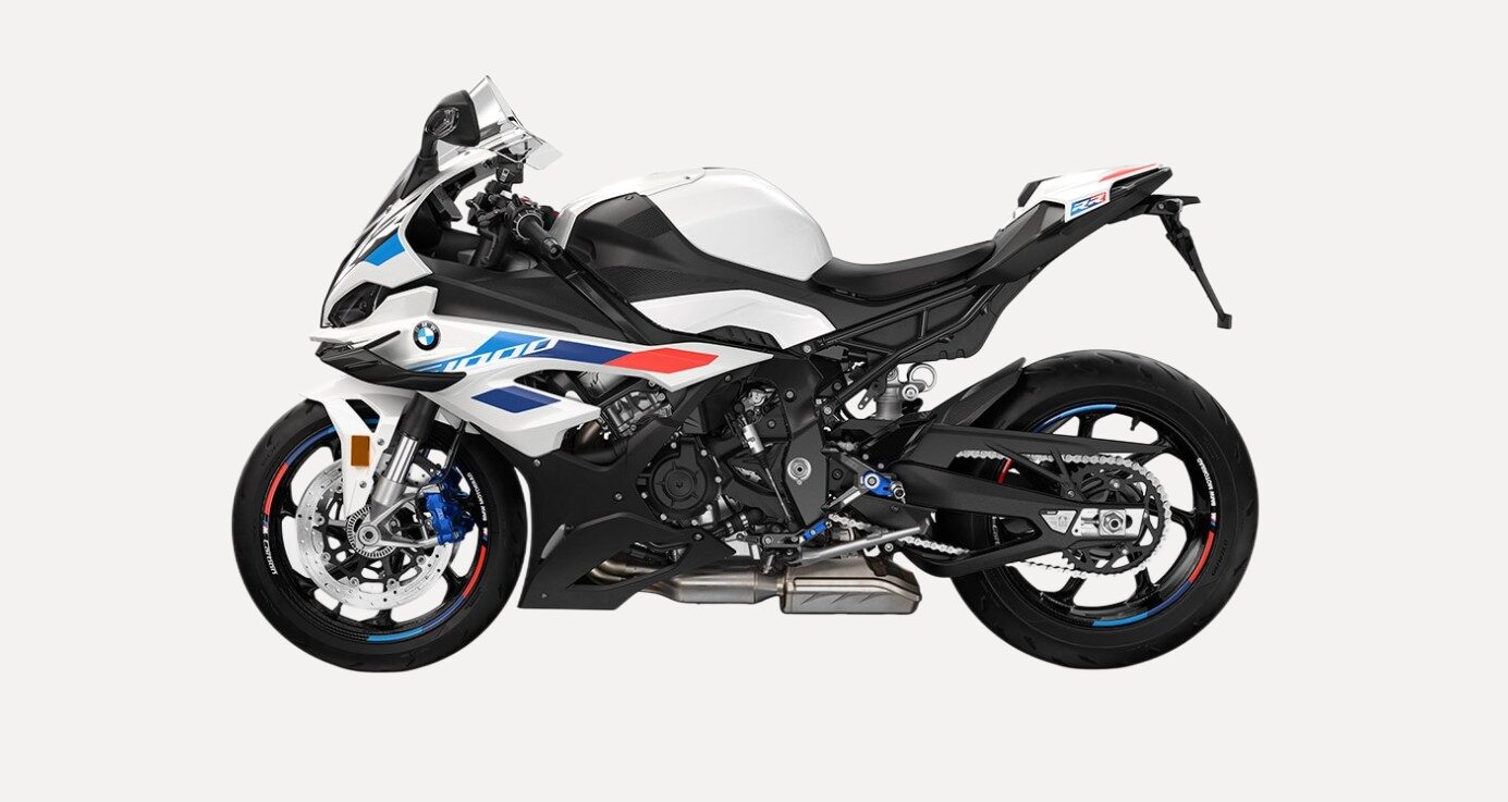 2025 BMW S1000RR, 999cc इंजन और ₹25.85 लाख कीमत वाली स्पोर्ट्स बाइक