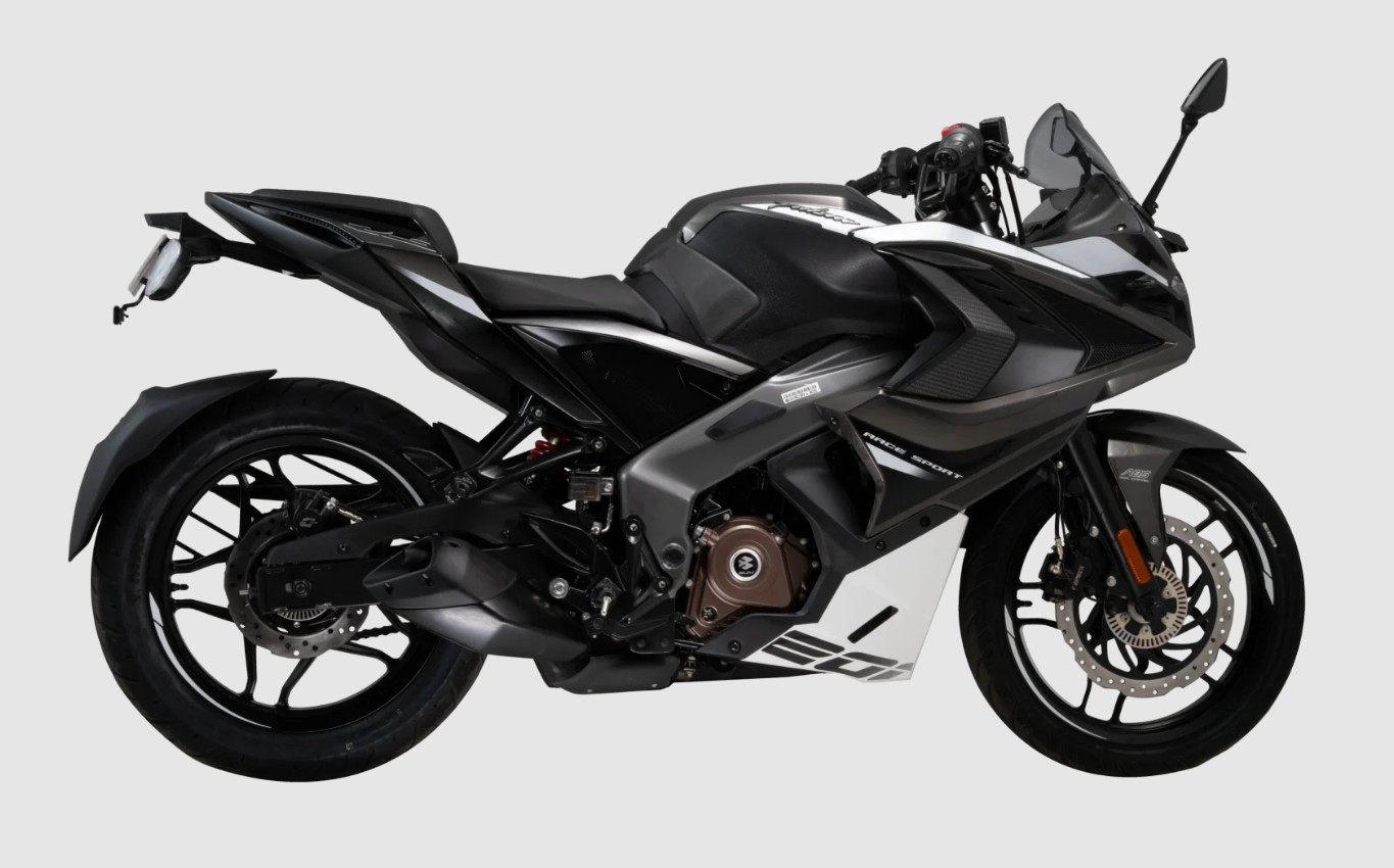 Bajaj Pulsar RS 200 Price