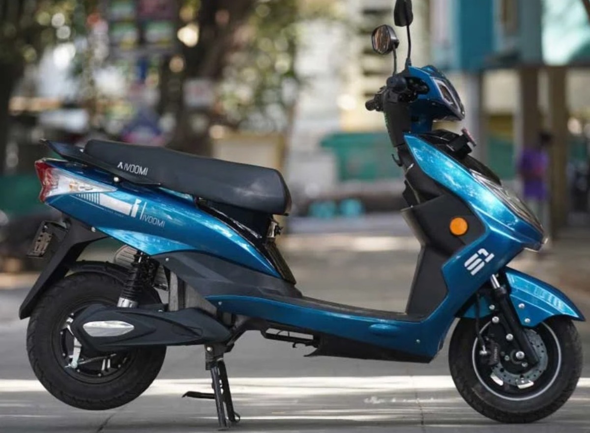 iVOOMi S1 Electric Scooter Price in India